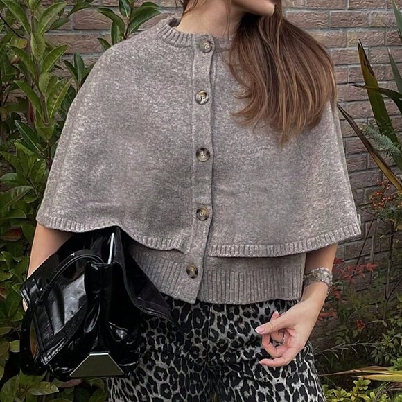 Khaki Casual Women's Buttoned Round Neck Knit Cardigan - Picture 5 of 9